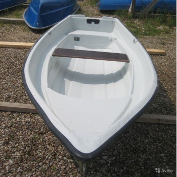 Гребная лодка Sava 410