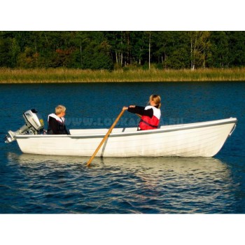 Гребная лодка Sava 440