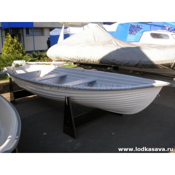 Гребная лодка Sava 500