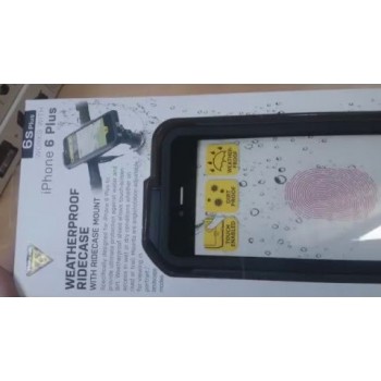 Водонепроницаемый бокс с креплением Topeak Weatherproof RideCase iPhone 6 Plus / 6s Plus (TT9848)