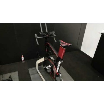Велотренажер Wattbike Atom X